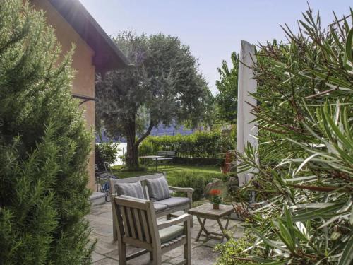 花園, Casa Ghidotti - Brissago in 布里薩戈