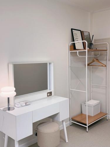NEW Remodeling Hongdae House - Tap to explore photos