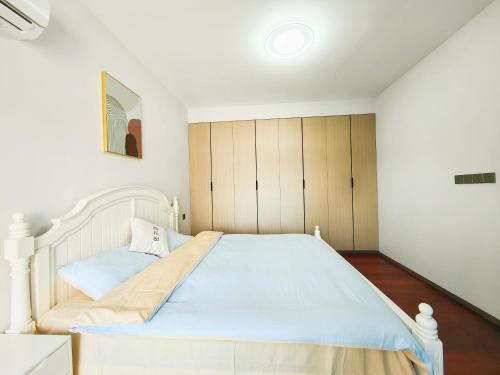 Shanghai Hills & LinkInn TimeLight 3-Bedroom Near SNIEC, Shanghái (foto 10)