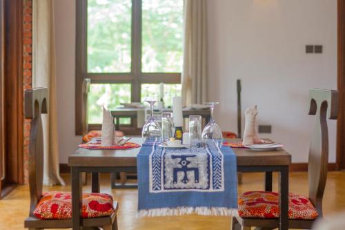 Facilities, Moonbow lodge in Mto Wa Mbu