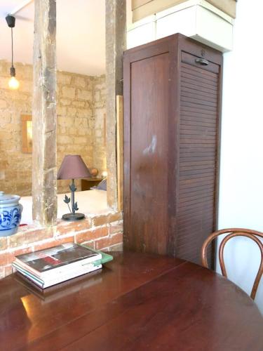 Montmartre Del Sarte Cosy CityCosy - image 7