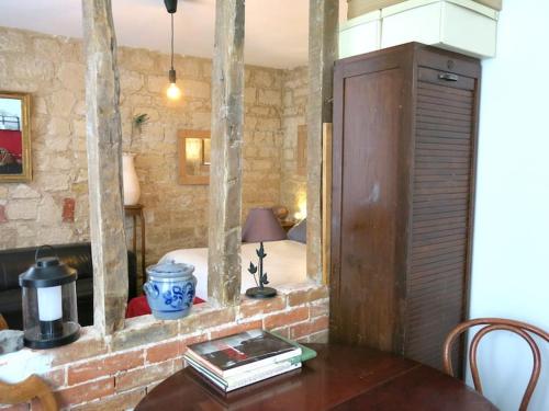 Montmartre Del Sarte Cosy CityCosy - main image