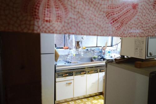 向島集会所夕朝二食付き, Naoshima (foto 9)