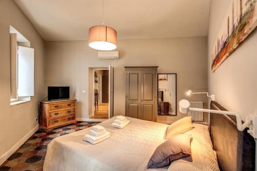 Campo di fiori 2 bedroom int 4, Rom (Foto 10)