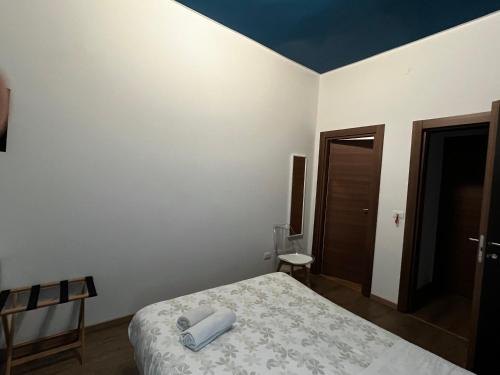 Double Room with Private Bathroom image 2