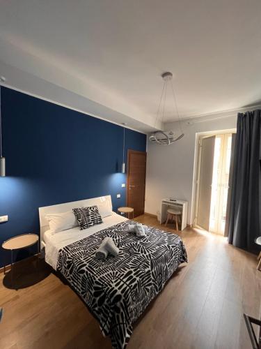 Triple Room with Private Bathroom image 7