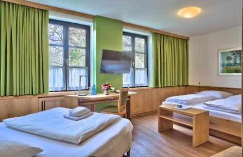 Hotel zur Mühle Room Type - Triple Room