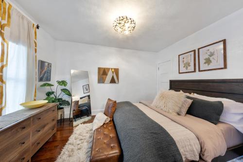 Cozy, Quiet 3BR Sugar House Hideaway by Mountains, Wi-Fi & Parking, Salt Lake City (photo 3)