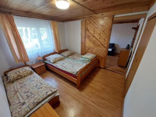 1 double bed, 1 twin bed, 1 sofa bed