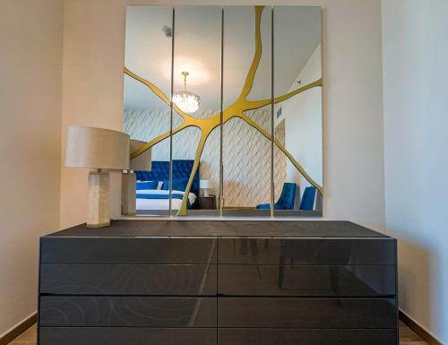 Luxury Meets Serenity 2BR Apt in Noura Tower, Dubai (photo 8)