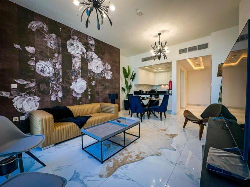 Luxury Meets Serenity 2BR Apt in Noura Tower, Dubai (photo 5)