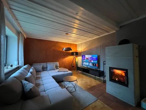 Stay Nice Thermen-Glück 3BR 100qm Whirlpool-Badewanne in Bad Aibling, Deutschland