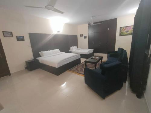 Premier Inn Villa - image 5