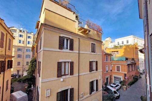 Colosseum Apartment Renovated Via Frangipane, Рим (фото 7)