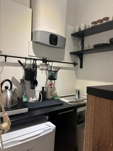 O9B Private room in center Bratislava, Bratysława (zdjęcie 8)