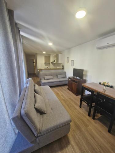 Nuevo, apartamento completo, con garaje, en Cordón Soho, Montevideo
