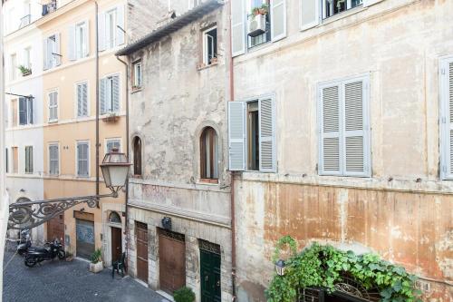 Cappellari Campo dei Fiori int 2, Rom (Foto 9)
