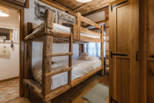 Old Bled House - image 11