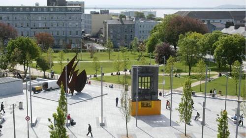 Eyre Square Hotel - image 10