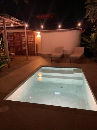 Private Vila & Pool - Tropical Gardens - Starlink Internet, Palomino (fotografie 9)