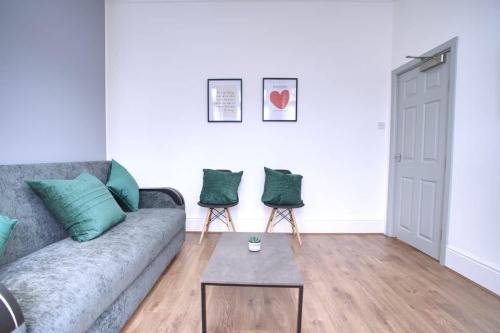 6 Bed Manchester Home Sleeps 18 Free Parking, Manchester (fotografie 8)