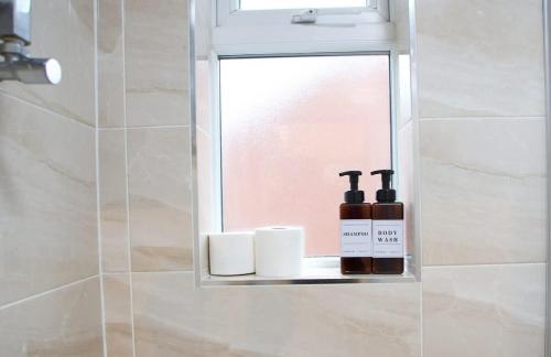 6 Bed Manchester Home Sleeps 18 Free Parking, Manchester (fotografie 10)