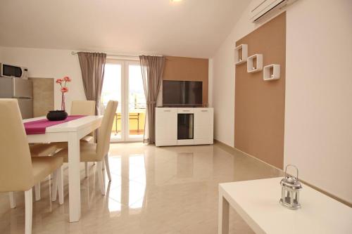 Apartments Gorica 2 - image 14