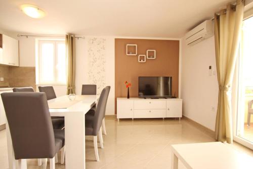 Apartments Gorica 2 - image 13