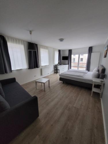Triple Room with Bathroom