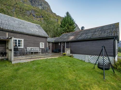 Chalet Eiketun by Interhome in Olden