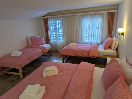 Hotel Schützen Lauterbrunnen Room Type - Quadruple Room