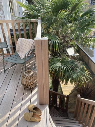 บริการและสิ่งอำนวยความสะดวก, Palm Tree in แบร์เคน เซนทรุม