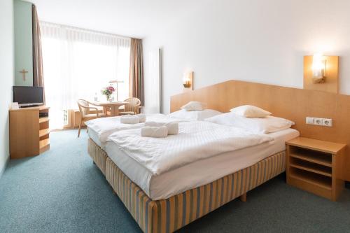 Evangelische Diakonissenanstalt Stuttgart GÄSTEHAUS AM DIAKONISSENPLATZ, Stuttgart (photo 6)