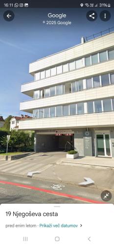 Attractive Njegoševa Apartment with a Balcony, Lublana (zdjęcie 3)