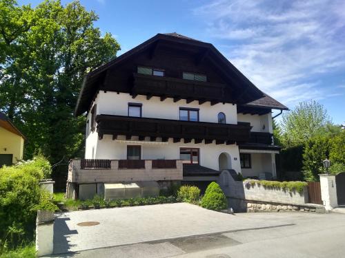 A szálláshely kívülről, Gästewohnung Schlossblick (Gastewohnung Schlossblick) in Grodig