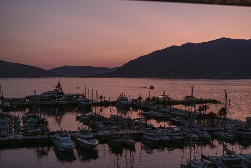 637481856 Regent Porto Montenegro