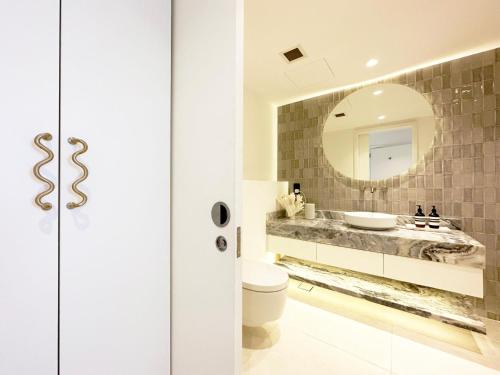 Luxury Two Bedroom Apartment on the Palm, Dubai (Foto 5)