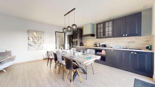 3 bedrooms, 4 beds