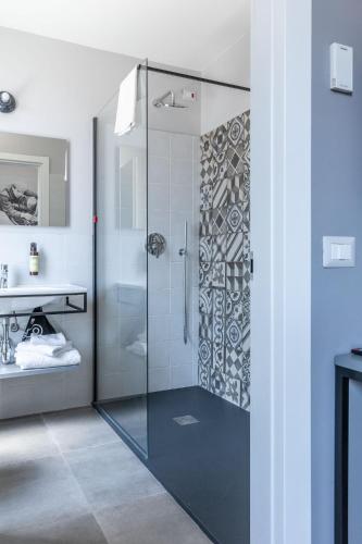 Mathis Room Type - Standard Twin Room