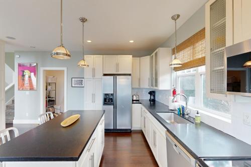 Alder Beach House in Oceanside (OR)