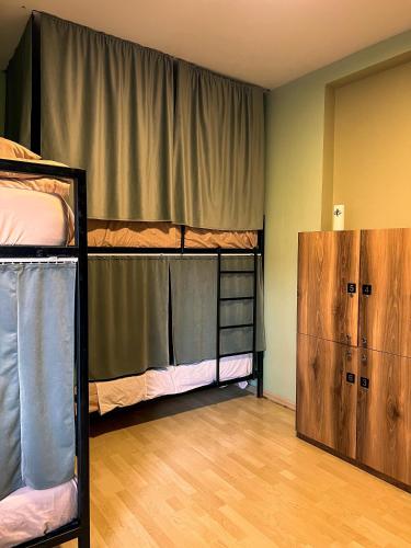 Blue Door Hostel, Tirana (zdjęcie 9)