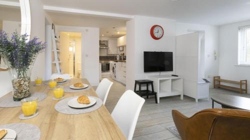 Létesítmények, The Evenlode in Nyugat-Kidlington