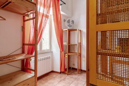 Cozy studio at pedestrian street, Rom (Foto 8)