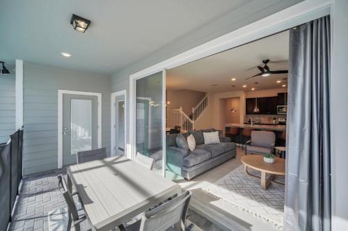 Charming 5 Bedroom Villa in Orlando6669 - image 4