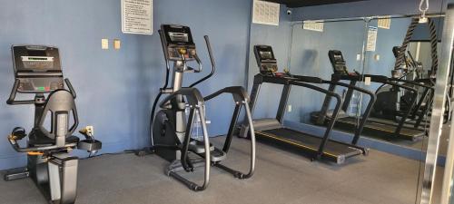 MC Pacific Inn & Suites Torrance – Torrance, CA