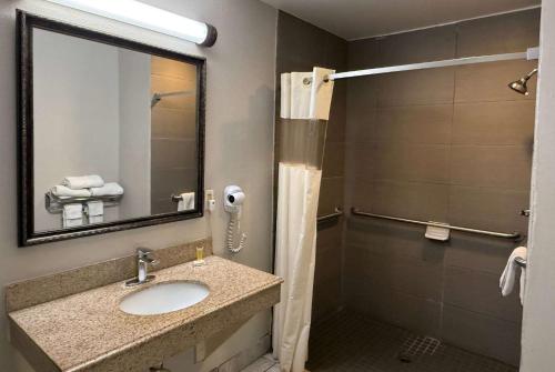 Days Inn by Wyndham San Antonio Interstate Hwy 35 North in San Antonio, USA