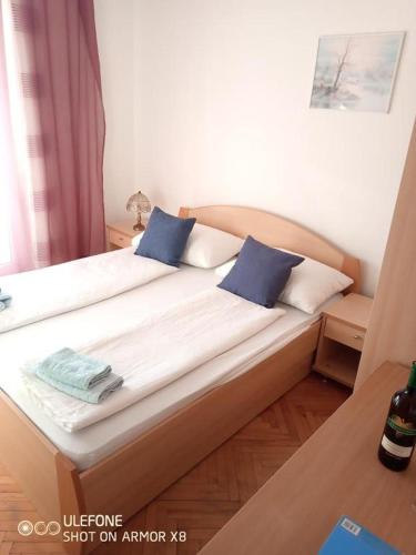 Room in Lopar with Balcony, WIFI 4620-95