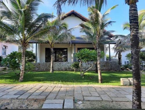 ZEN Resort Villa - Beach and Garden