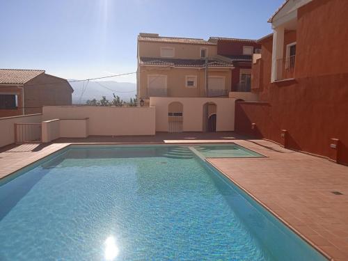 Apartamento entre playa y montaña (Apartamento entre playa y montana) in Sanet y Negrals