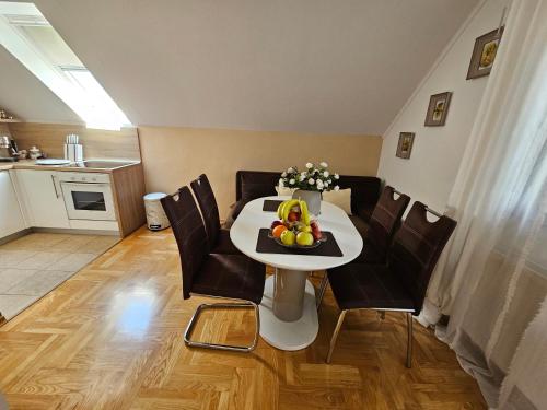 Iekārtas, Apartment Majetić (Apartment Majetic) in Gornji Vaganac